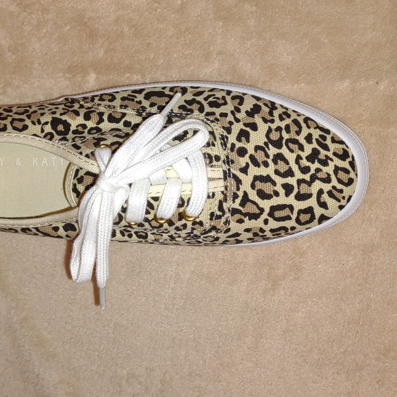 👣KELLY & KATIE 🐆Gia Leopard Print Sneakers footwear - Picture 9 of 12